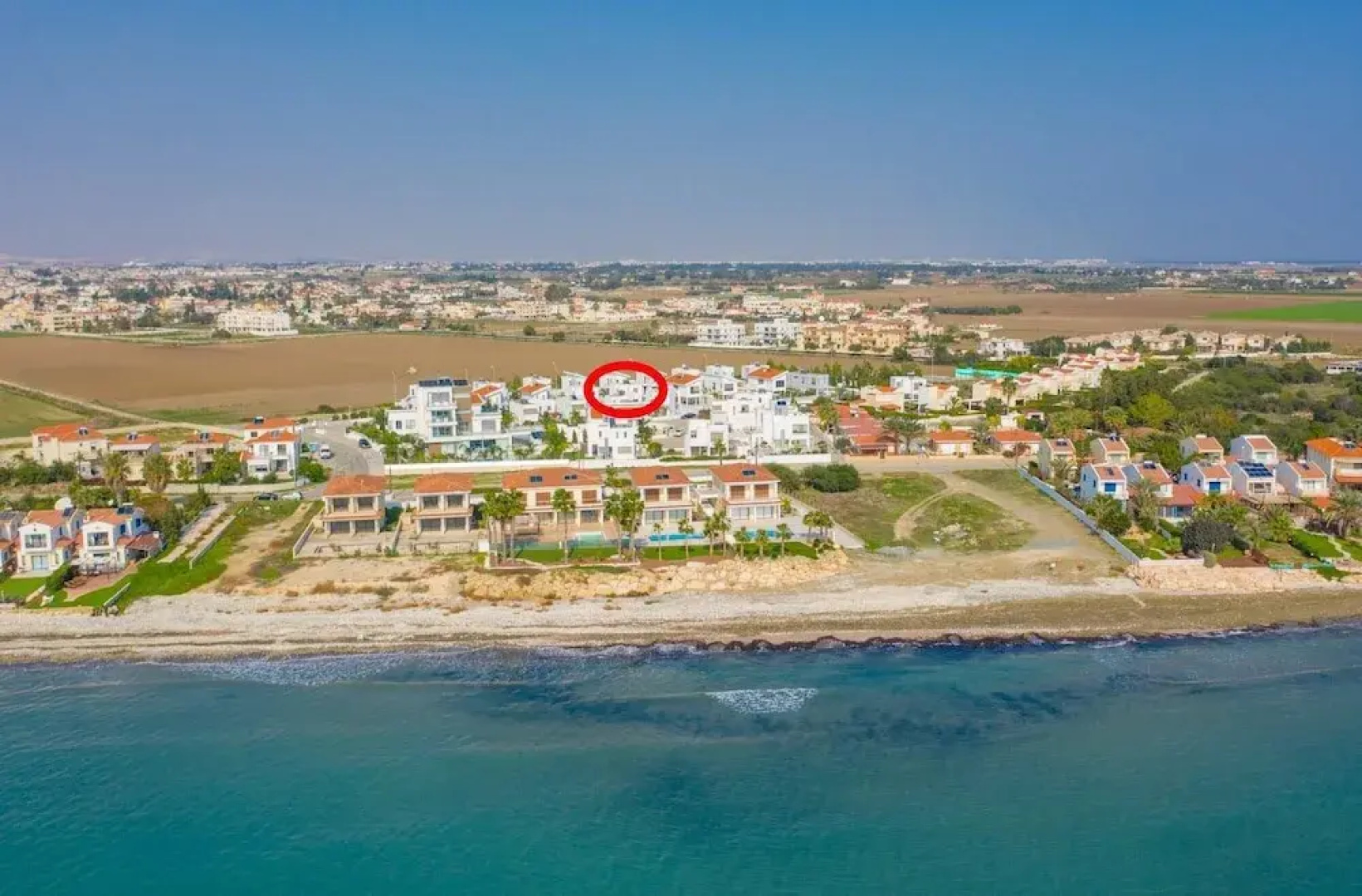 Colonian Villa in Perivolia