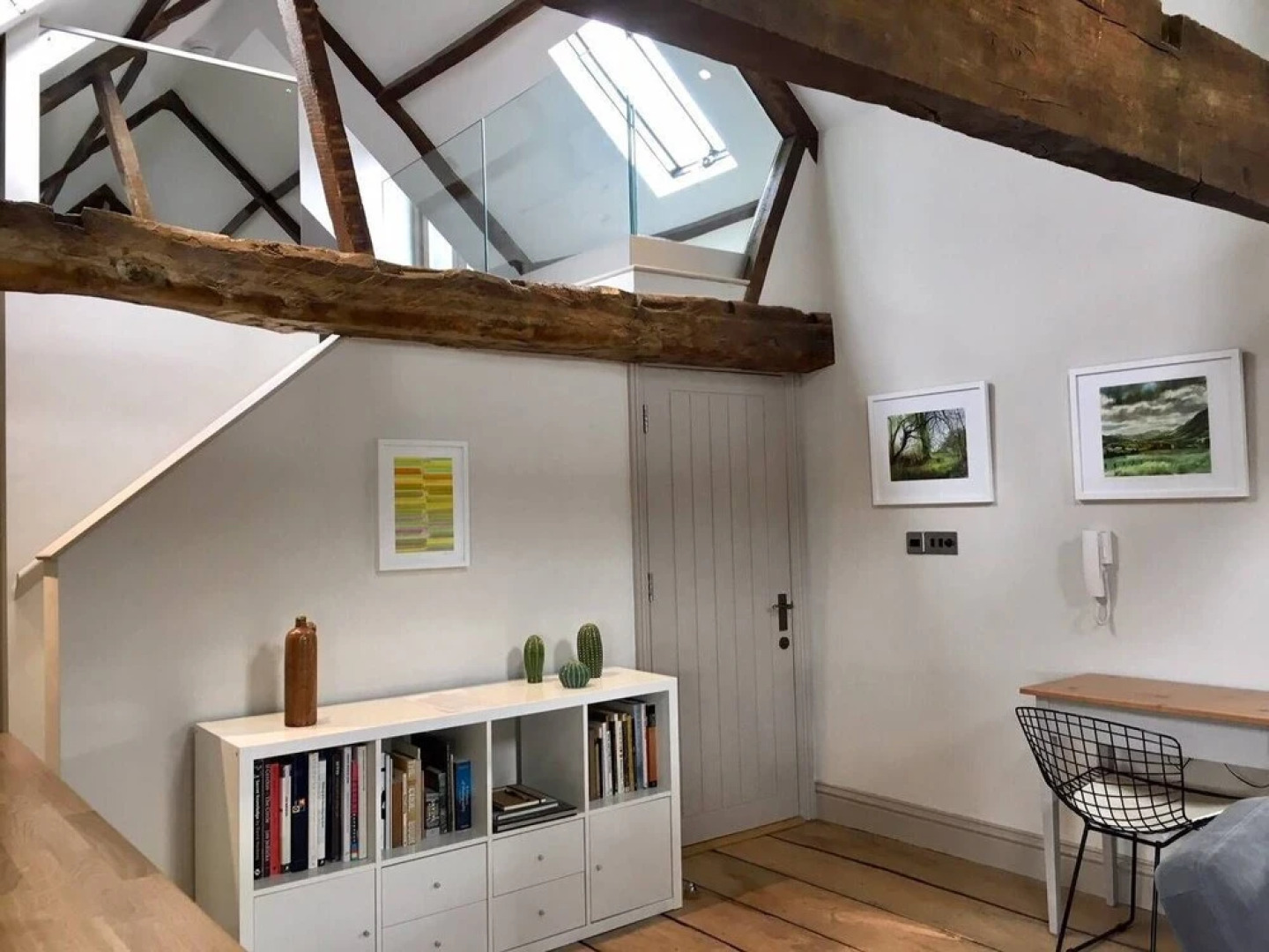 Stylish Wells Penthouse With Cathedral Views