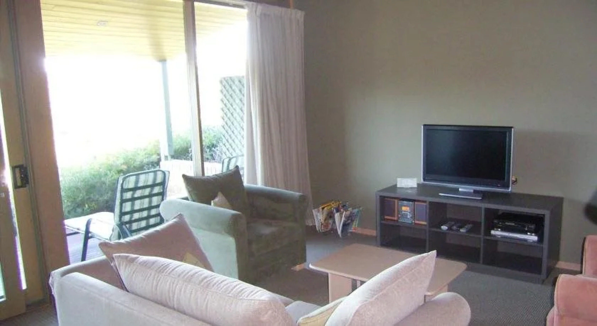 Gipsy Point Lakeside