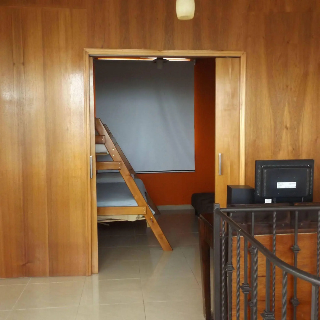 Front Beach Luxury Apartment