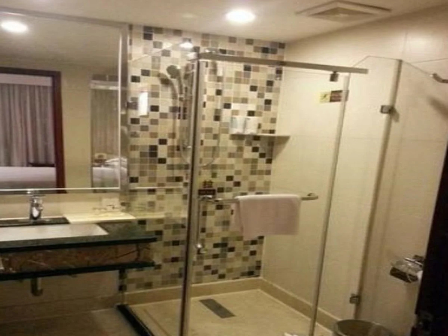 Vienna Hotel Xiangyang Railway Station