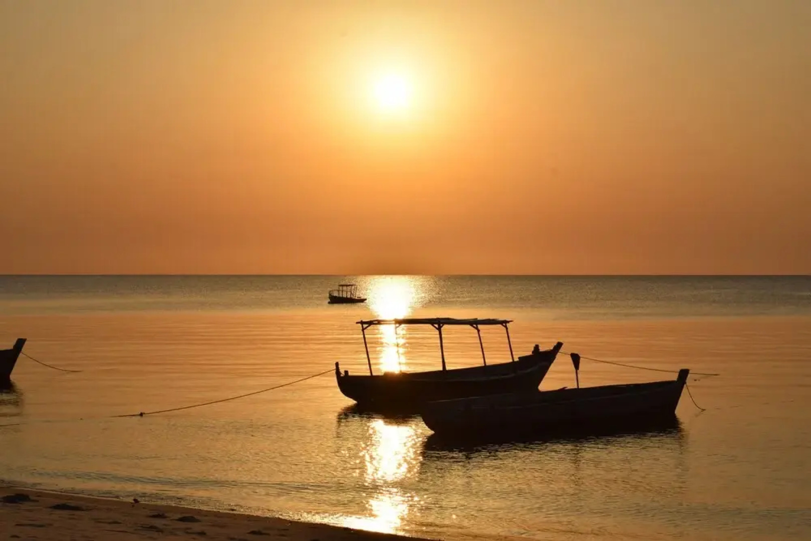 Juani beach bungalows