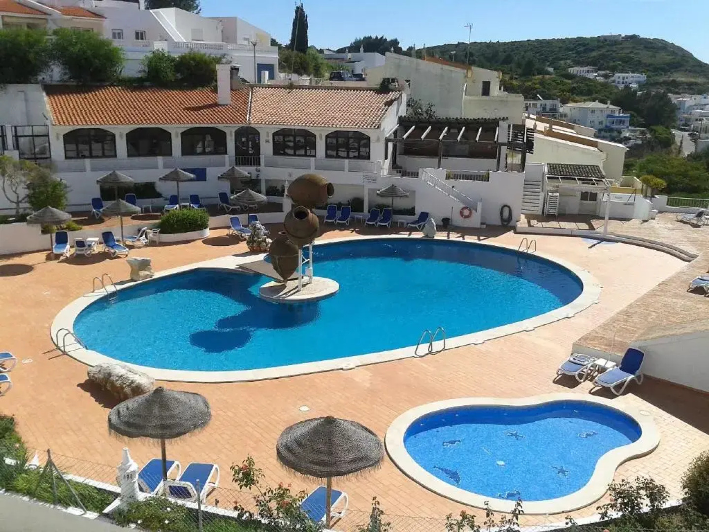 Apartamentos Salema Praia Club