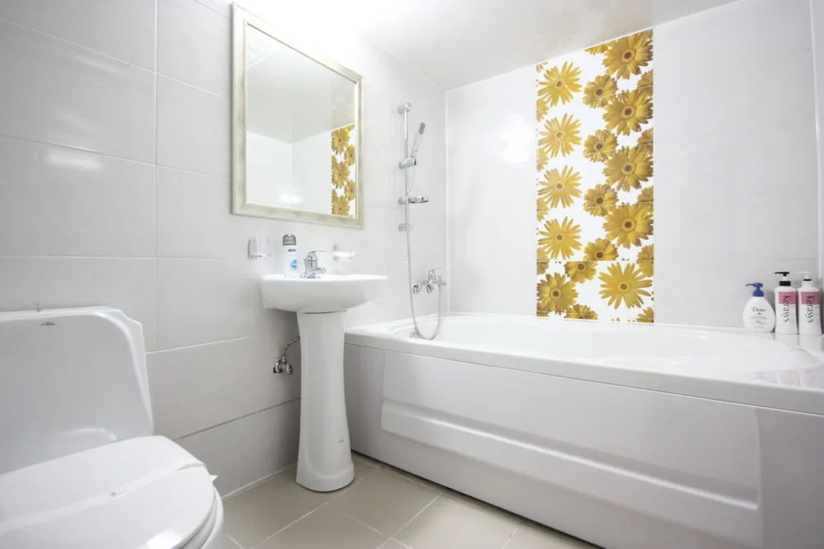 Gallery Tourist Hotel