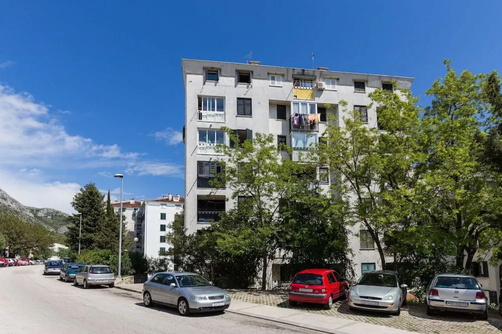 Apartment Anti
