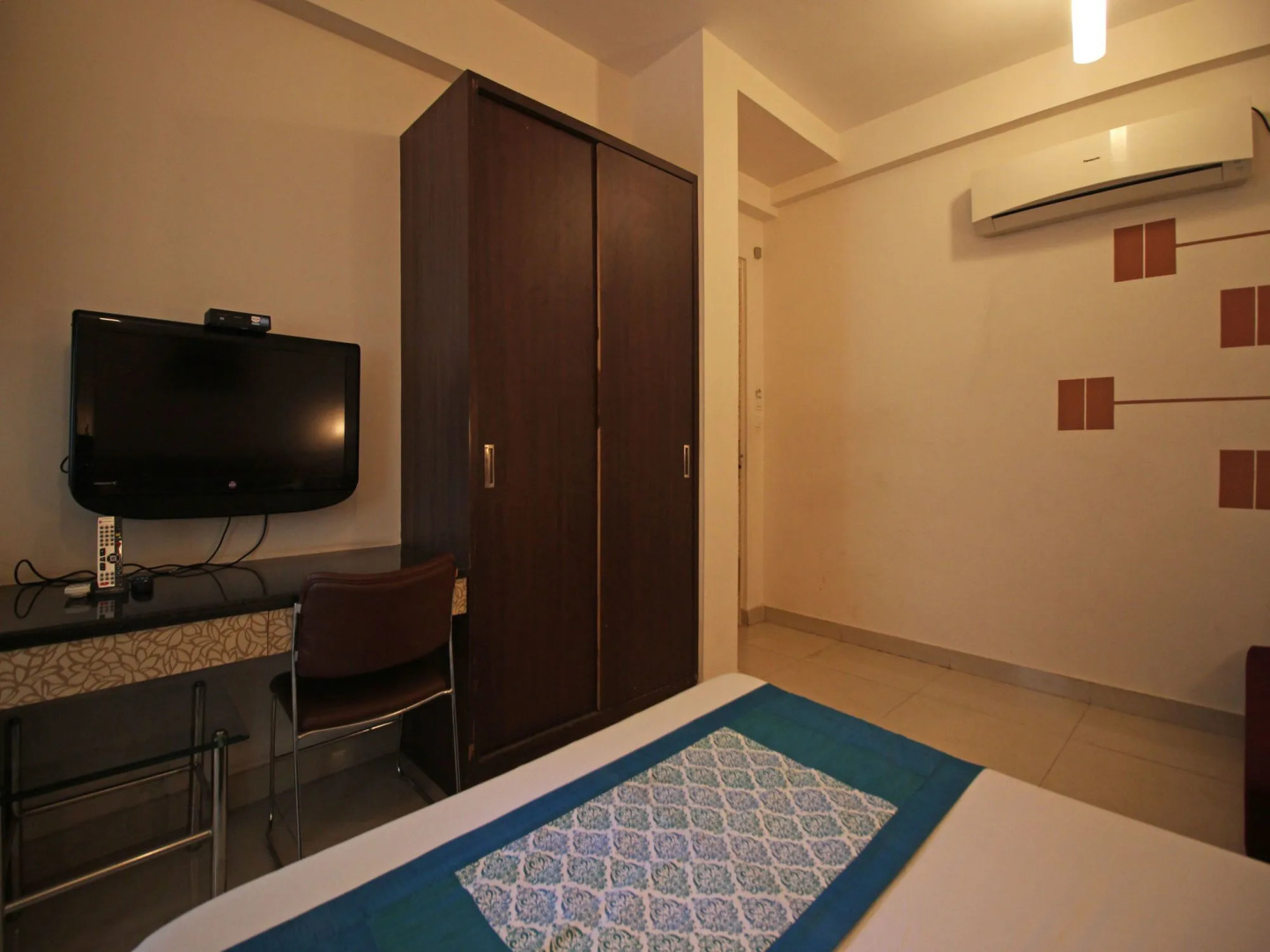 OYO 8456 Hotel Orient