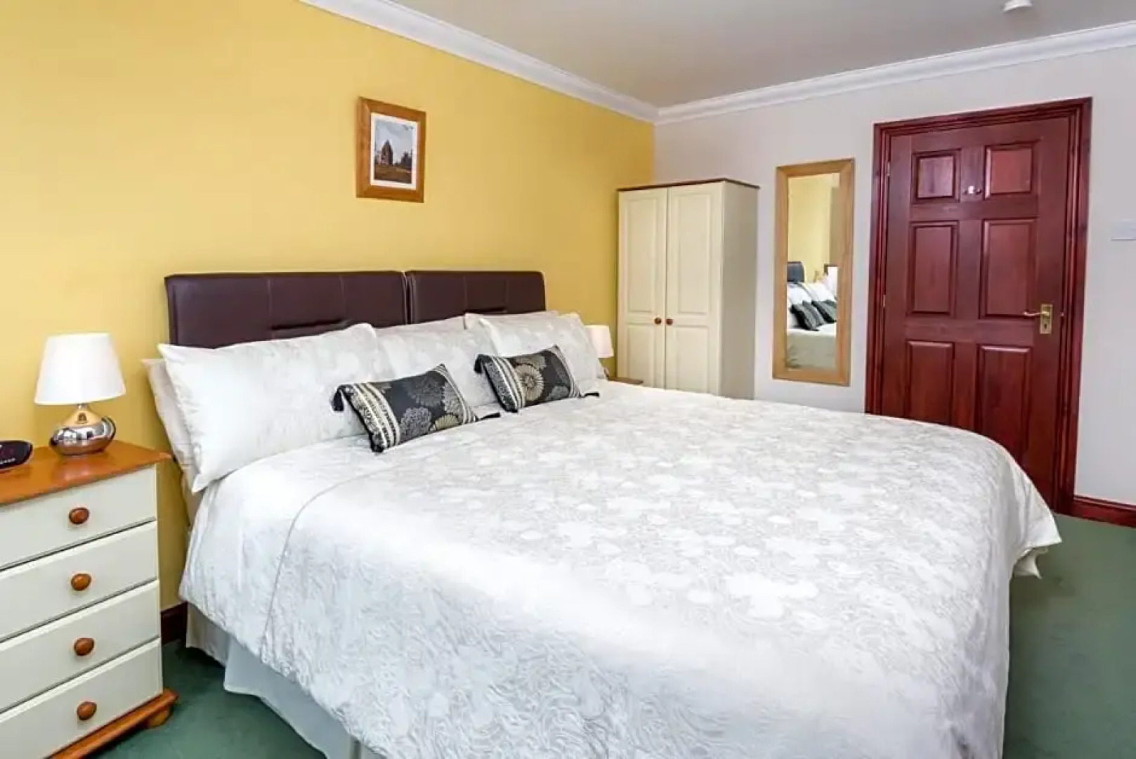 Meadow View Bed  Breakfast