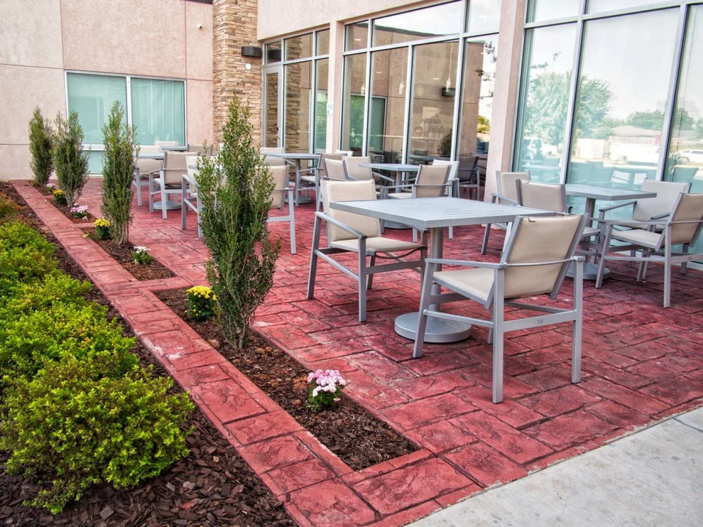 Holiday Inn Express & Suites Moore by IHG