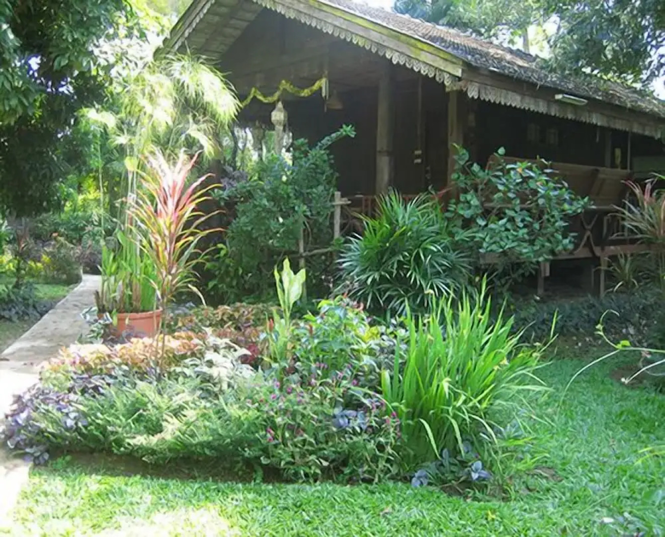 Romyen Garden Resort