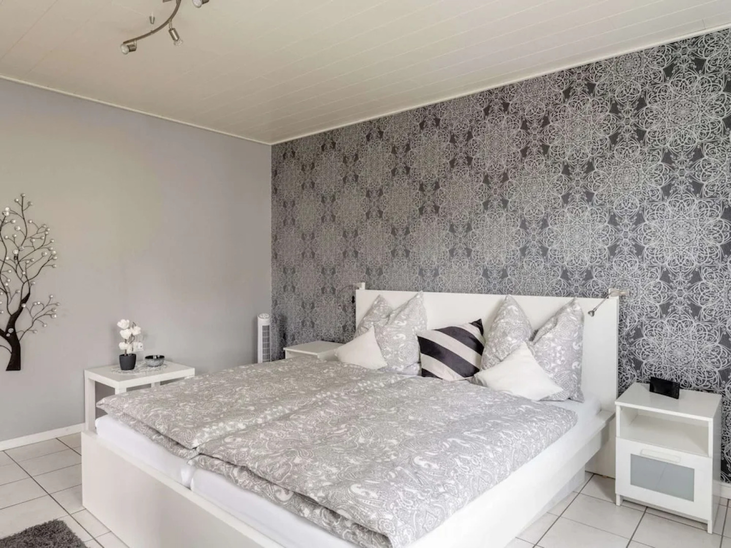 Garden Retreat With Pond View