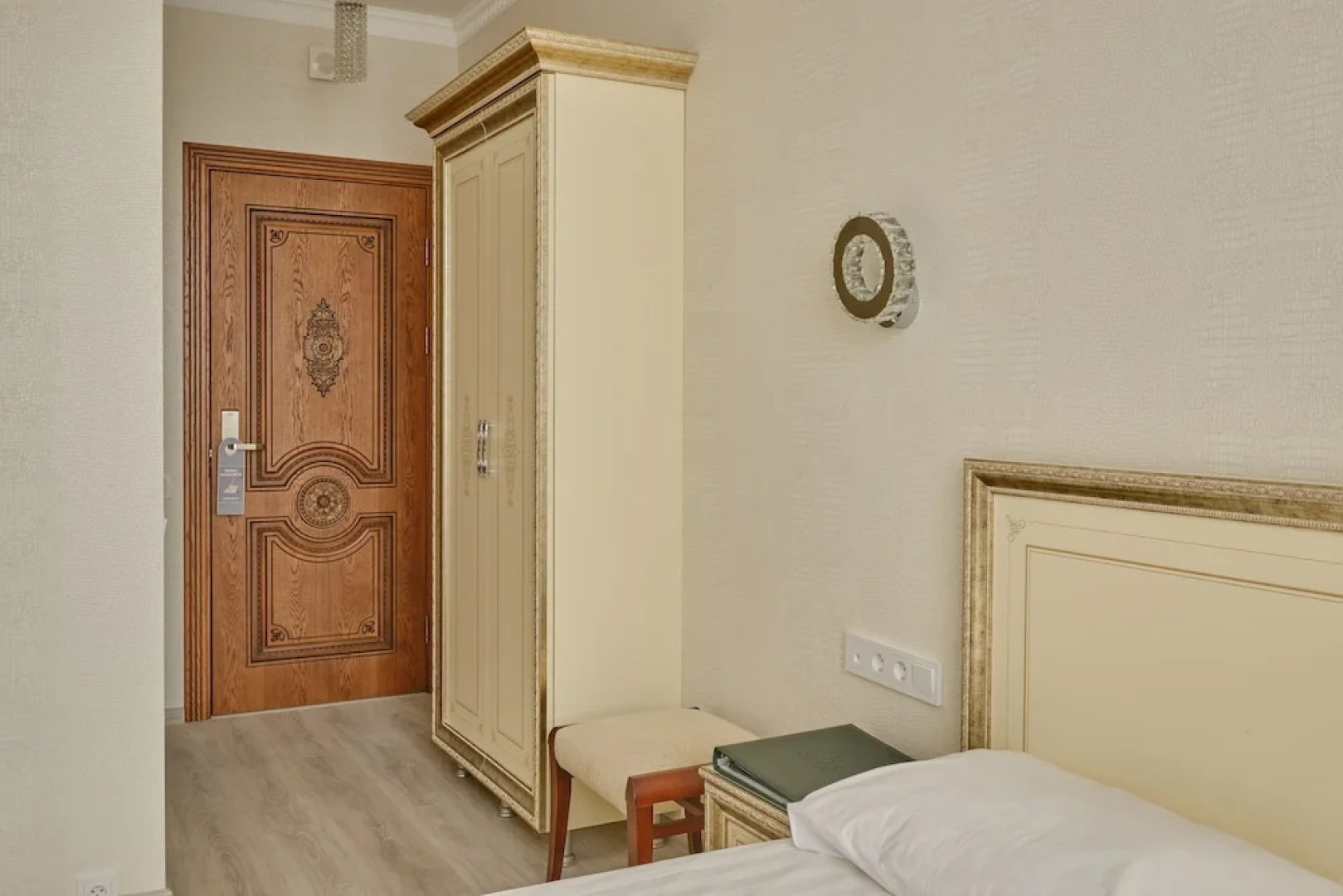 Отель Grand Way Один Сочи Центр