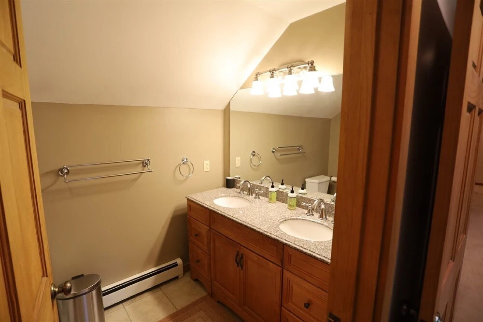 Large 4 Bedroom Pet Friendly Home in Waterville Estates! - Sw201e