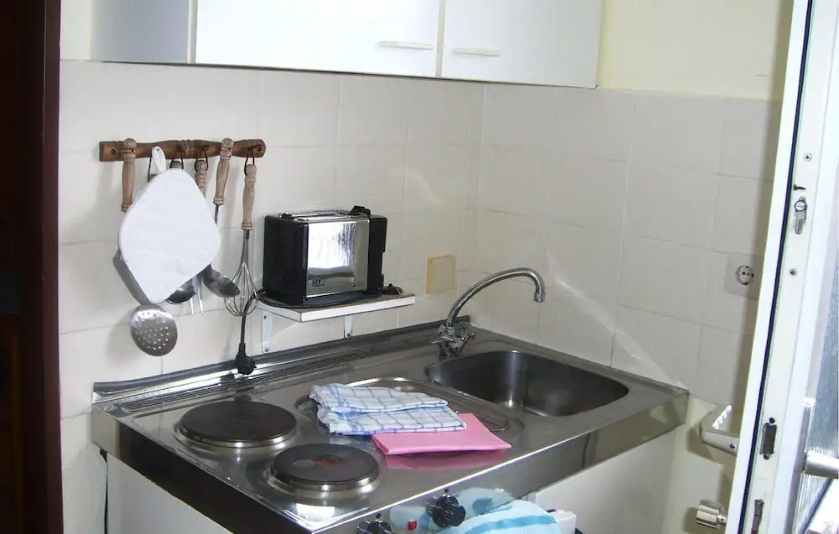 Beautiful Apartment in Hohwacht With 1 Bedrooms and Wifi