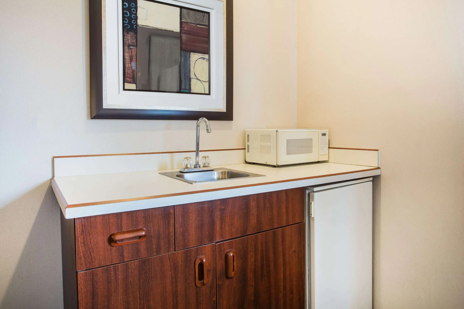 Days Inn by Wyndham Seattle Aurora