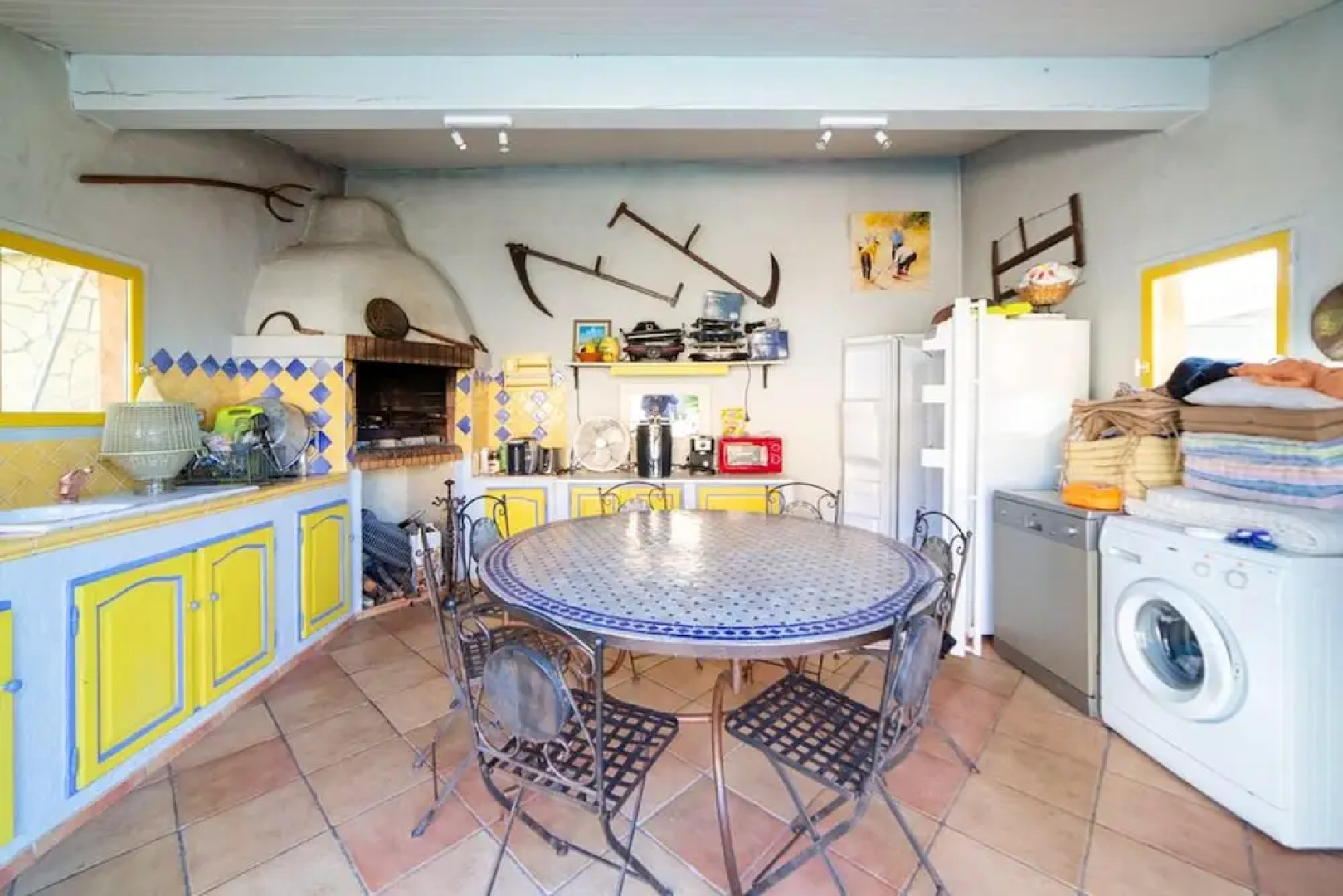 Villa With 5 Bedrooms in Carqueiranne, With Private Pool, Furnished Terrace and Wifi - 5 km From the Beach