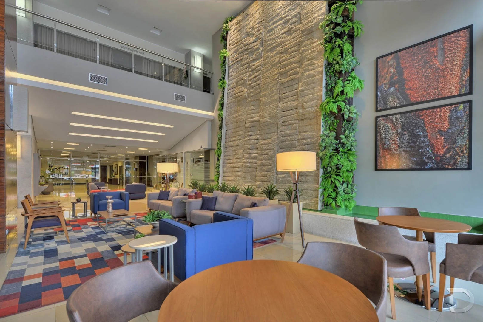 Hotel Deville Prime Cuiabá