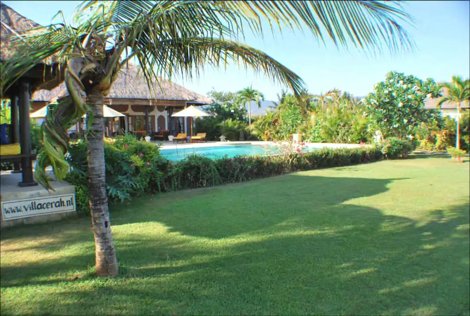 Villa Cerah Beachfront Holiday House