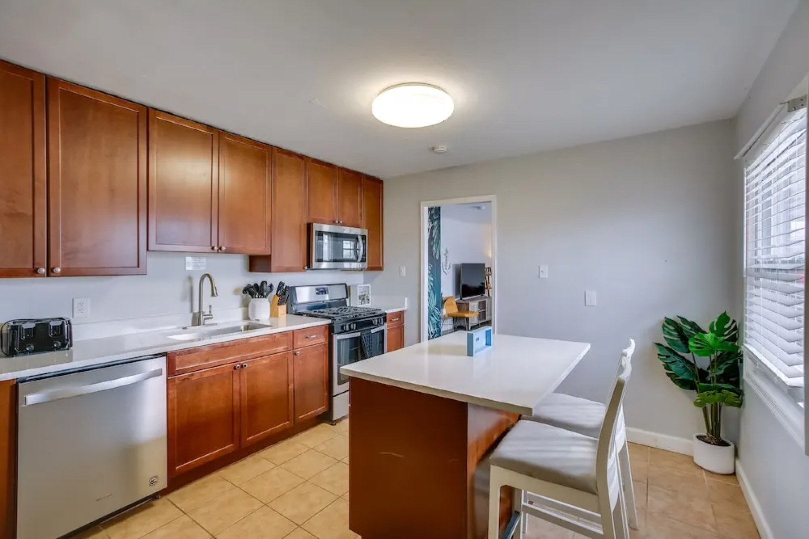 Cozy Atlantic City Home - 2 Mi to Borgata!