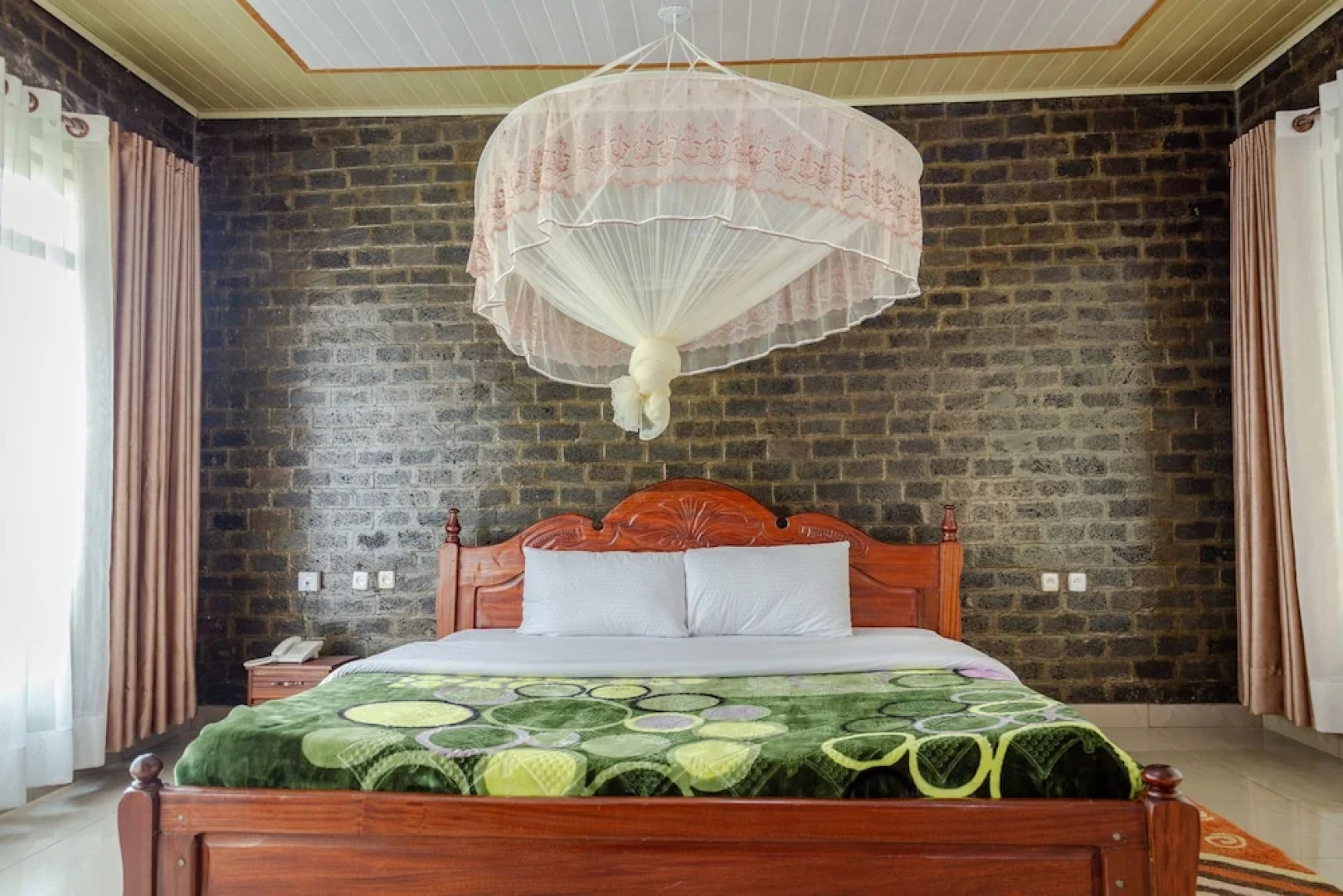 Musanze Caves Hotel
