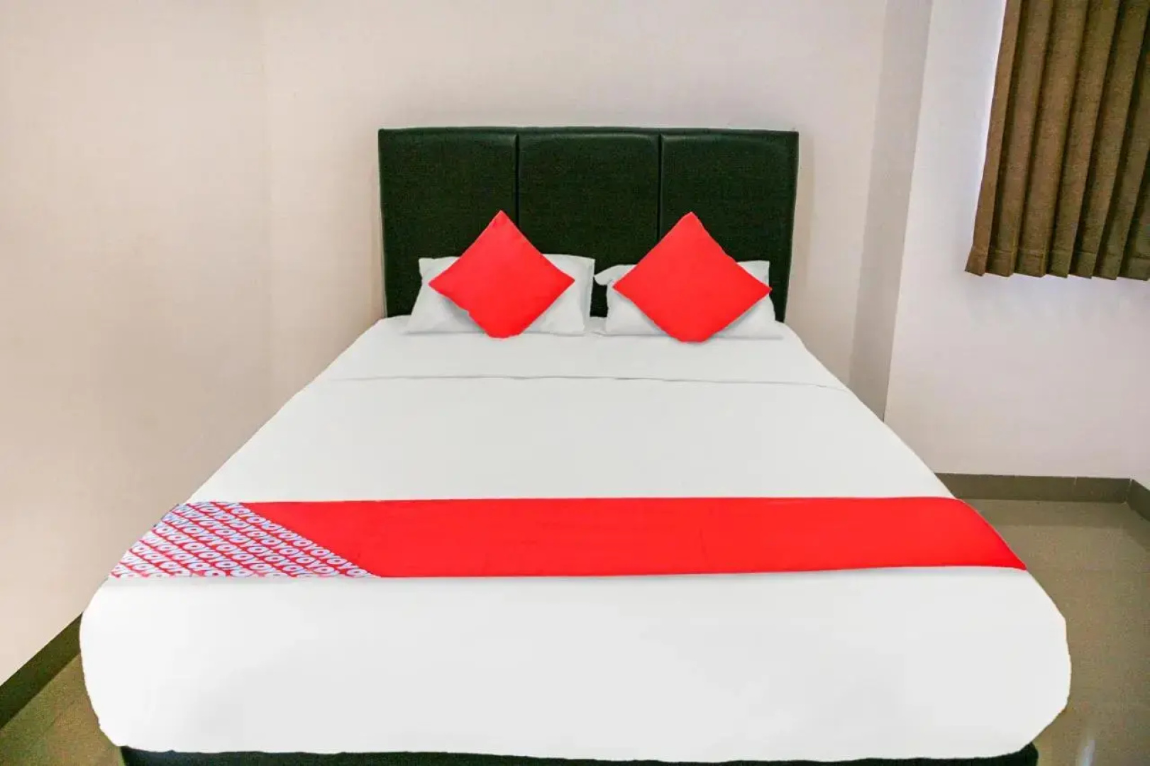 Pasir Padi Inn Syariah  by OYO Rooms