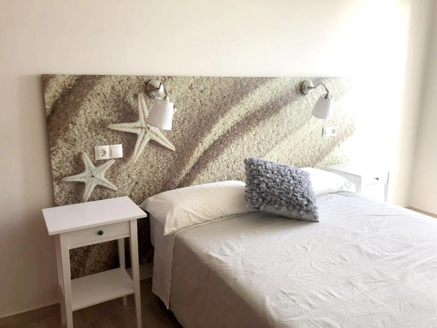 Apartment With 2 Bedrooms in Illa de Arousa, With Wonderful sea View, Furnished Garden and Wifi - 600 m From the Beach