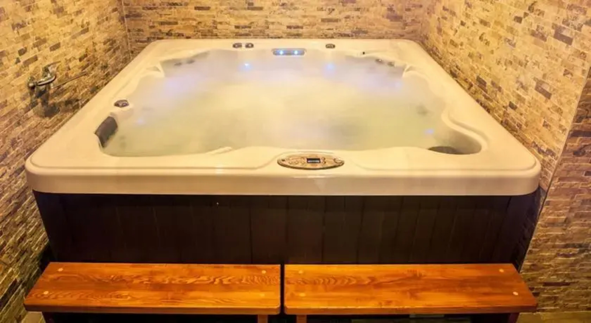 Svečių Namai Žasliuose