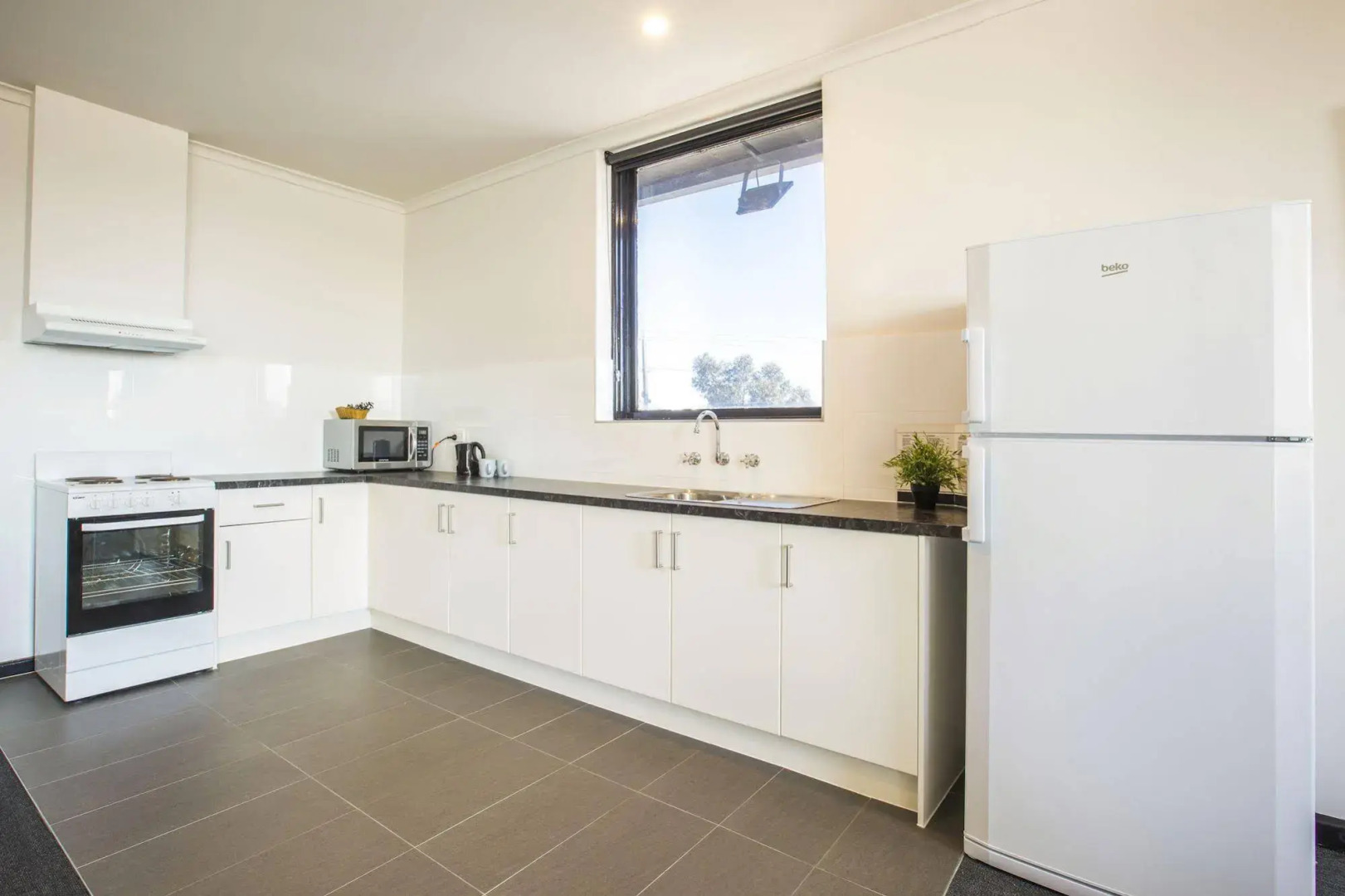 Nightcap at St Albans Hotel