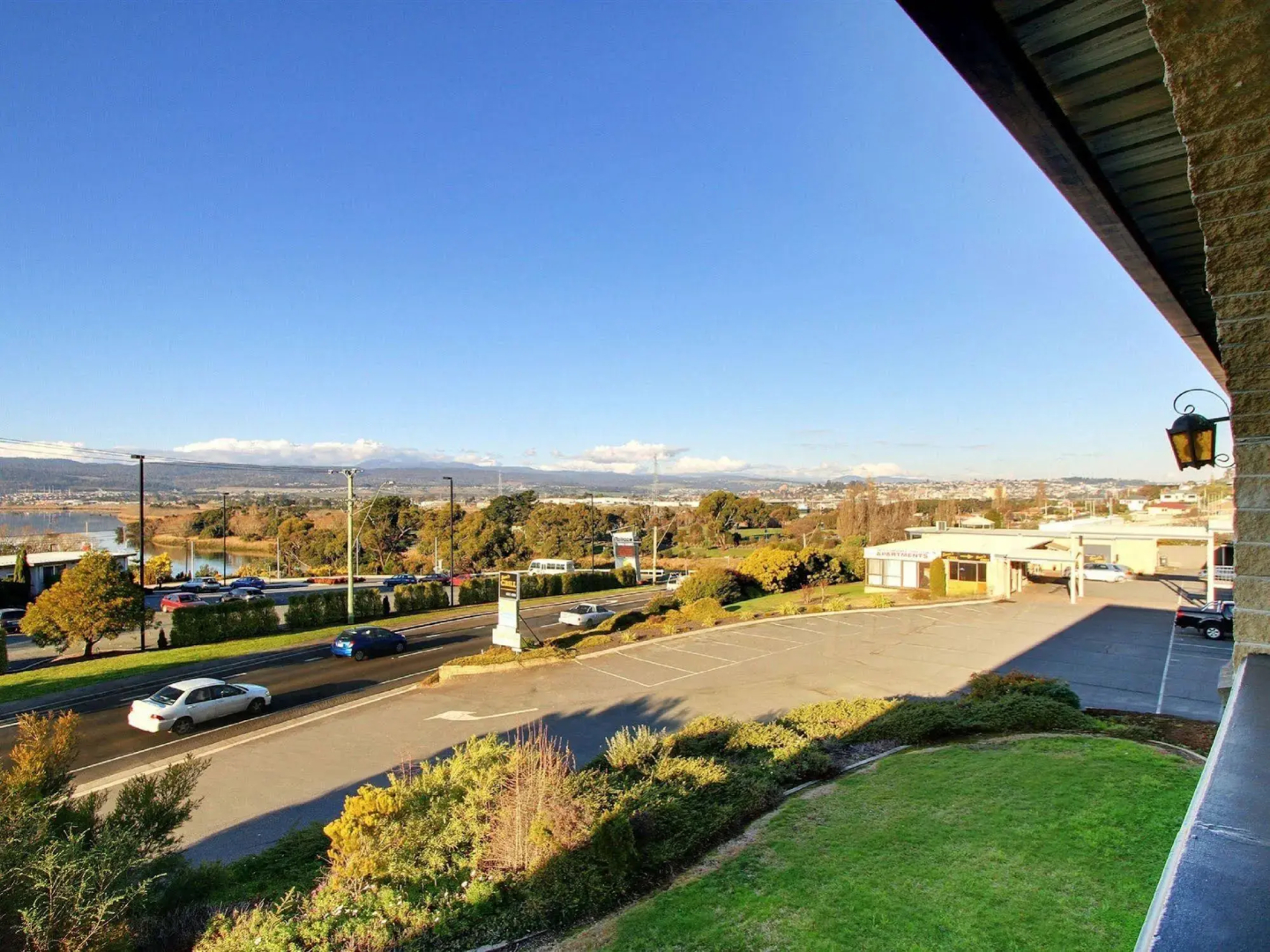 Tamar River Villas