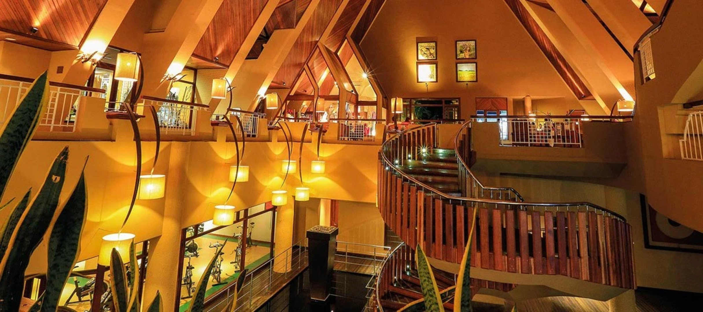 Victoria Beachcomber Resort & Spa