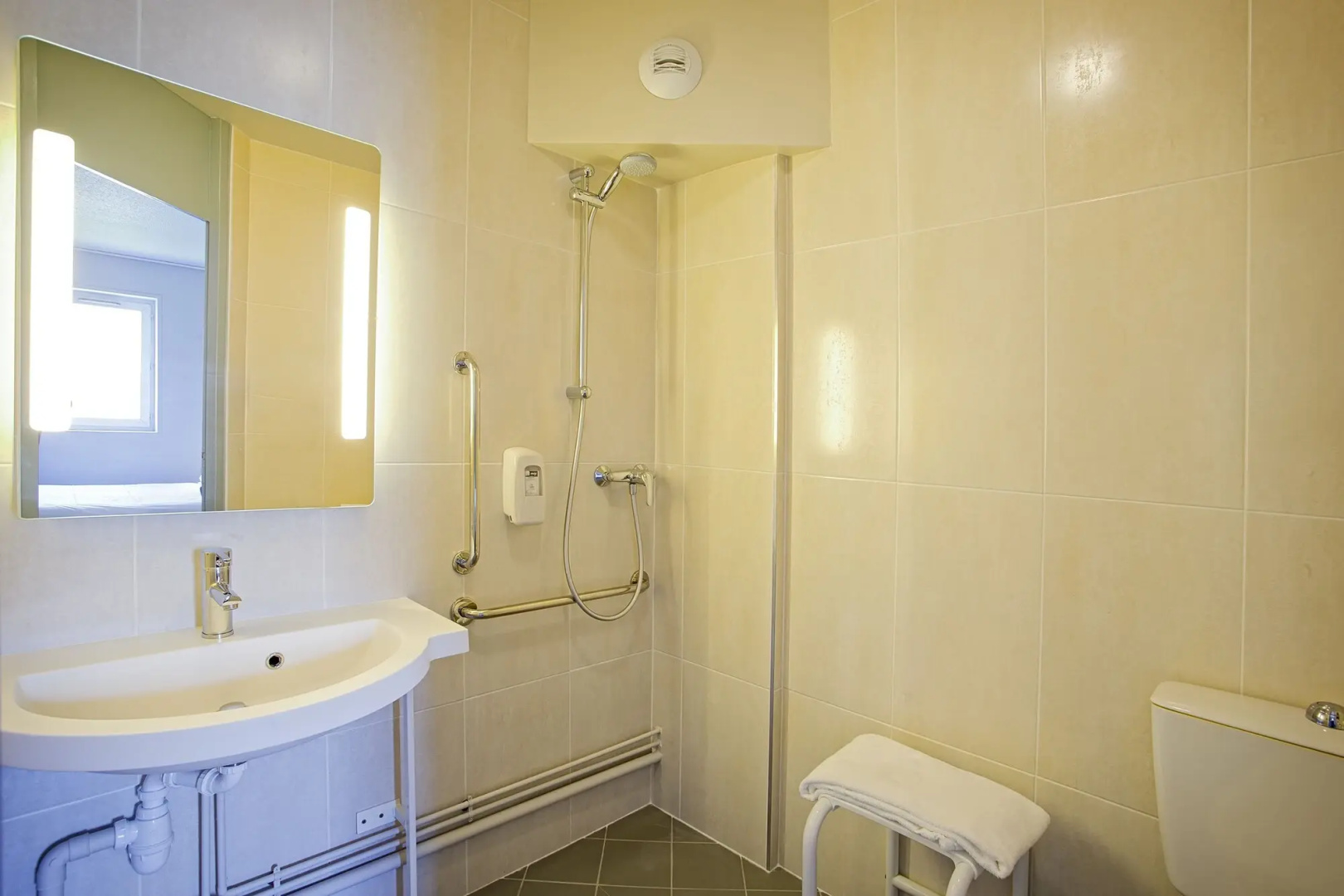 B&B HOTEL Mulhouse Ile Napoléon