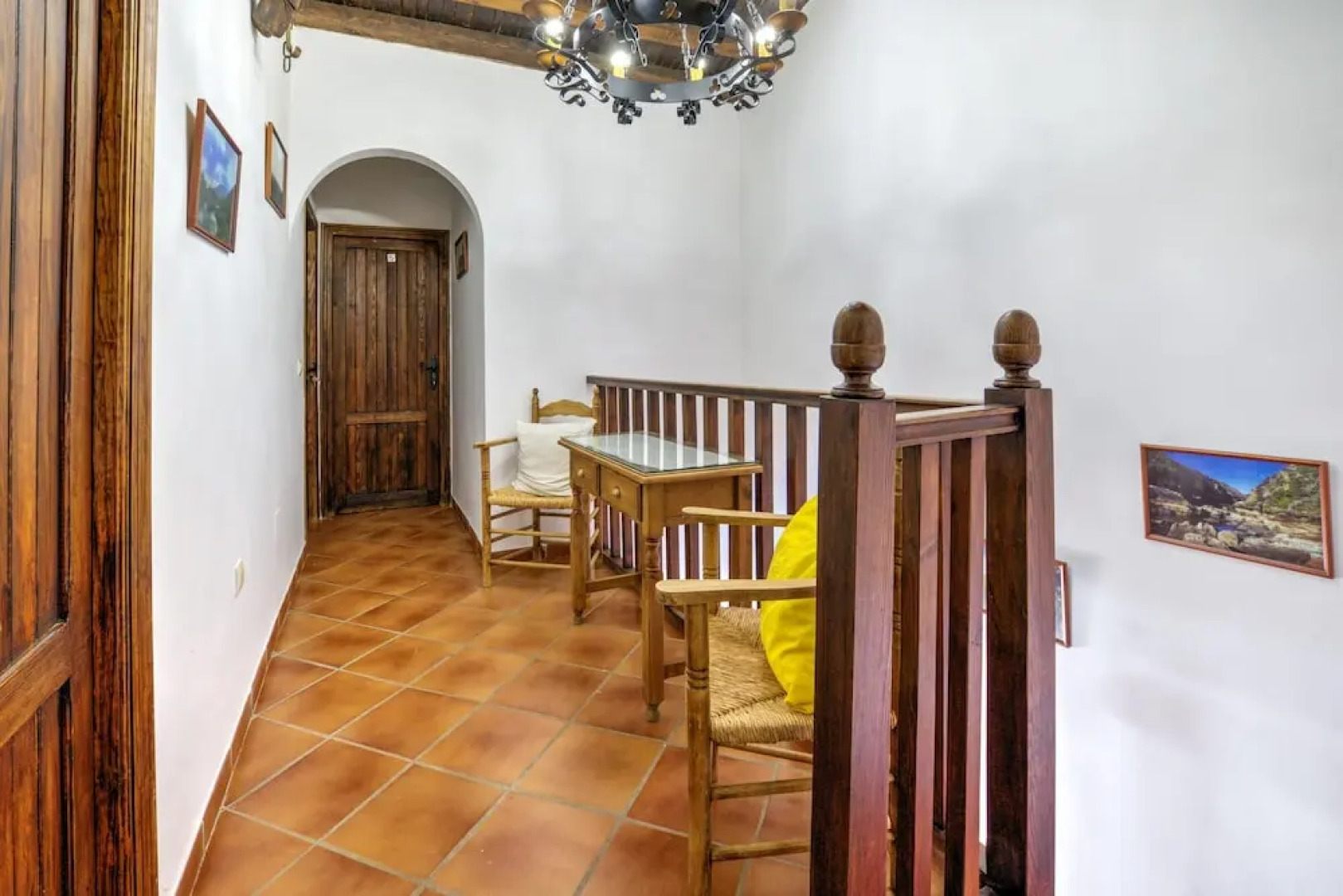 House With 5 Bedrooms in Puebla de Don Rodrigo, With Wonderful Mountain View and Furnished Terrace