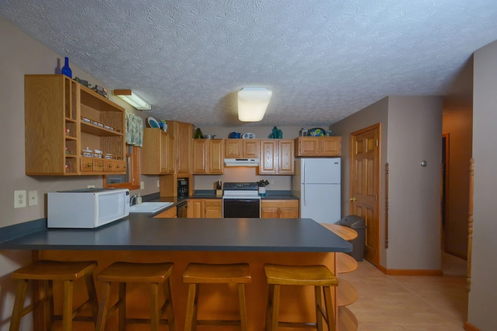 Just About Paradise 5 Bedroom House