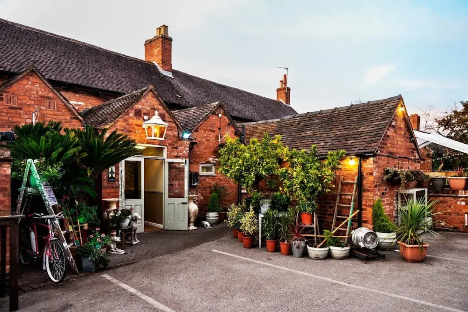 The Dog Inn Whittington