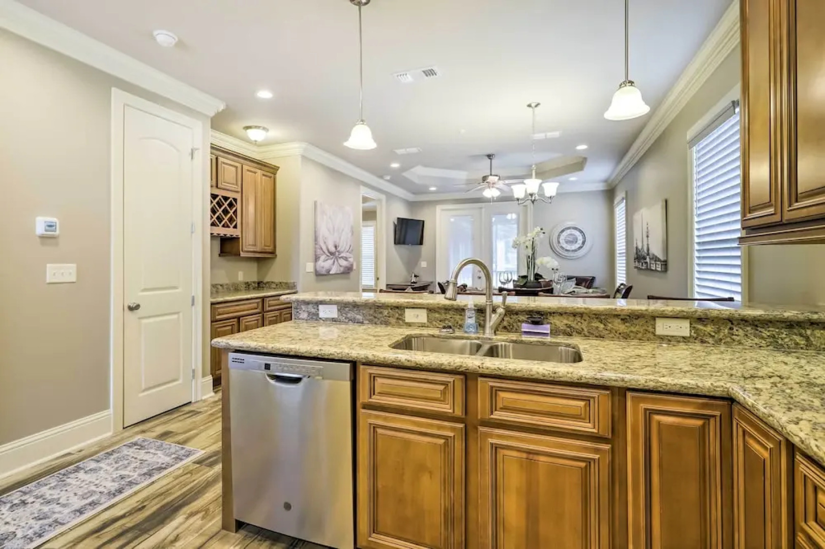 Diamondhead Condo - Marina, Pool Access & Golfing!