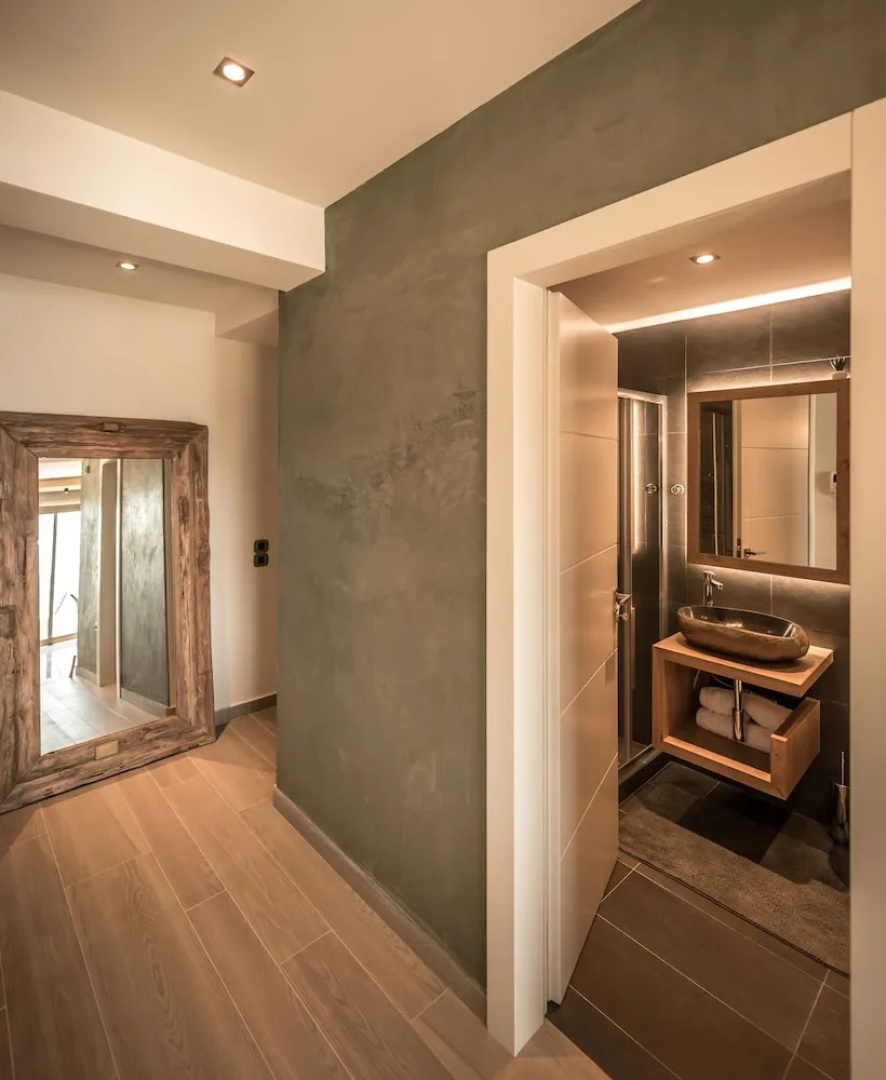 Pasithea Elegant Villa