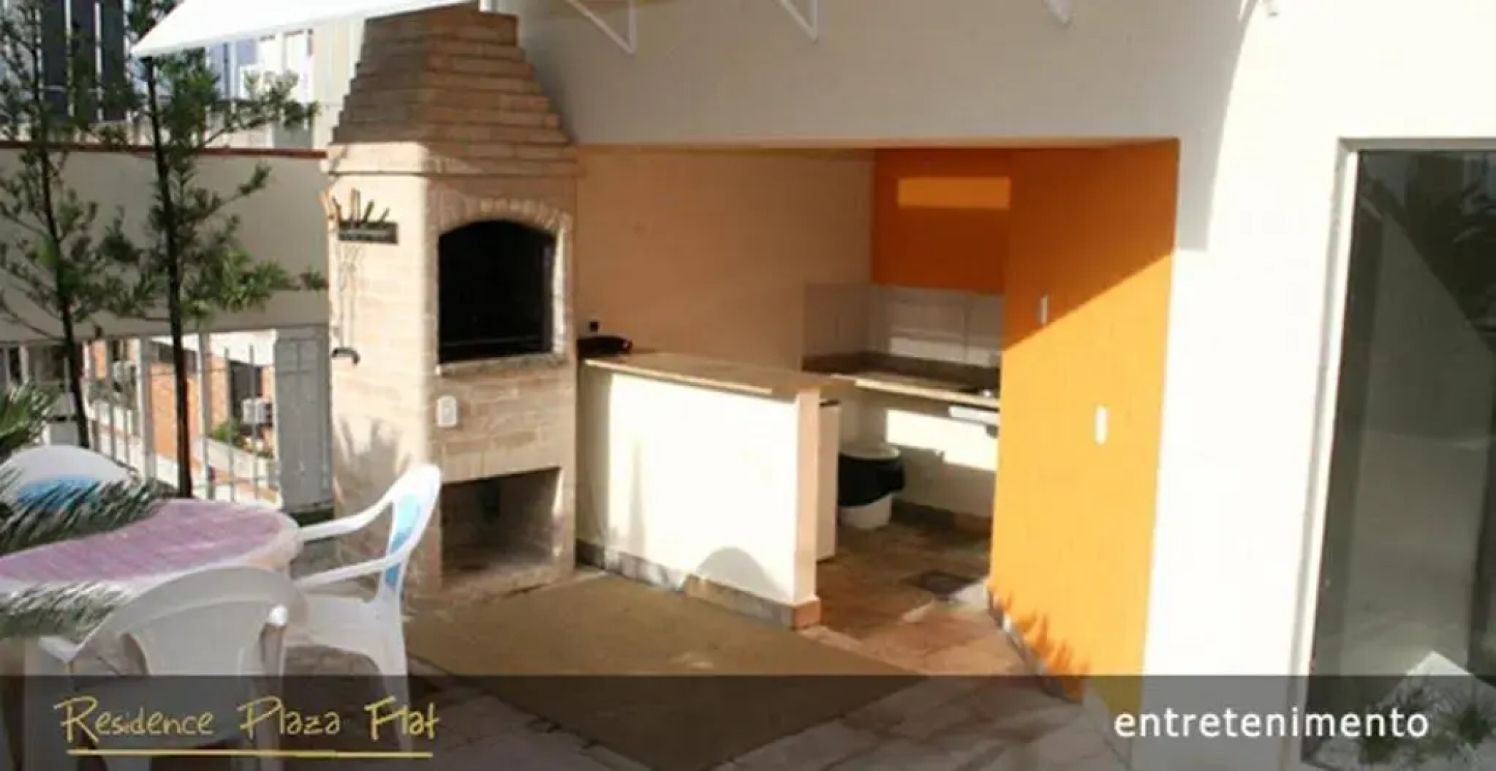 Residence Plaza Flat