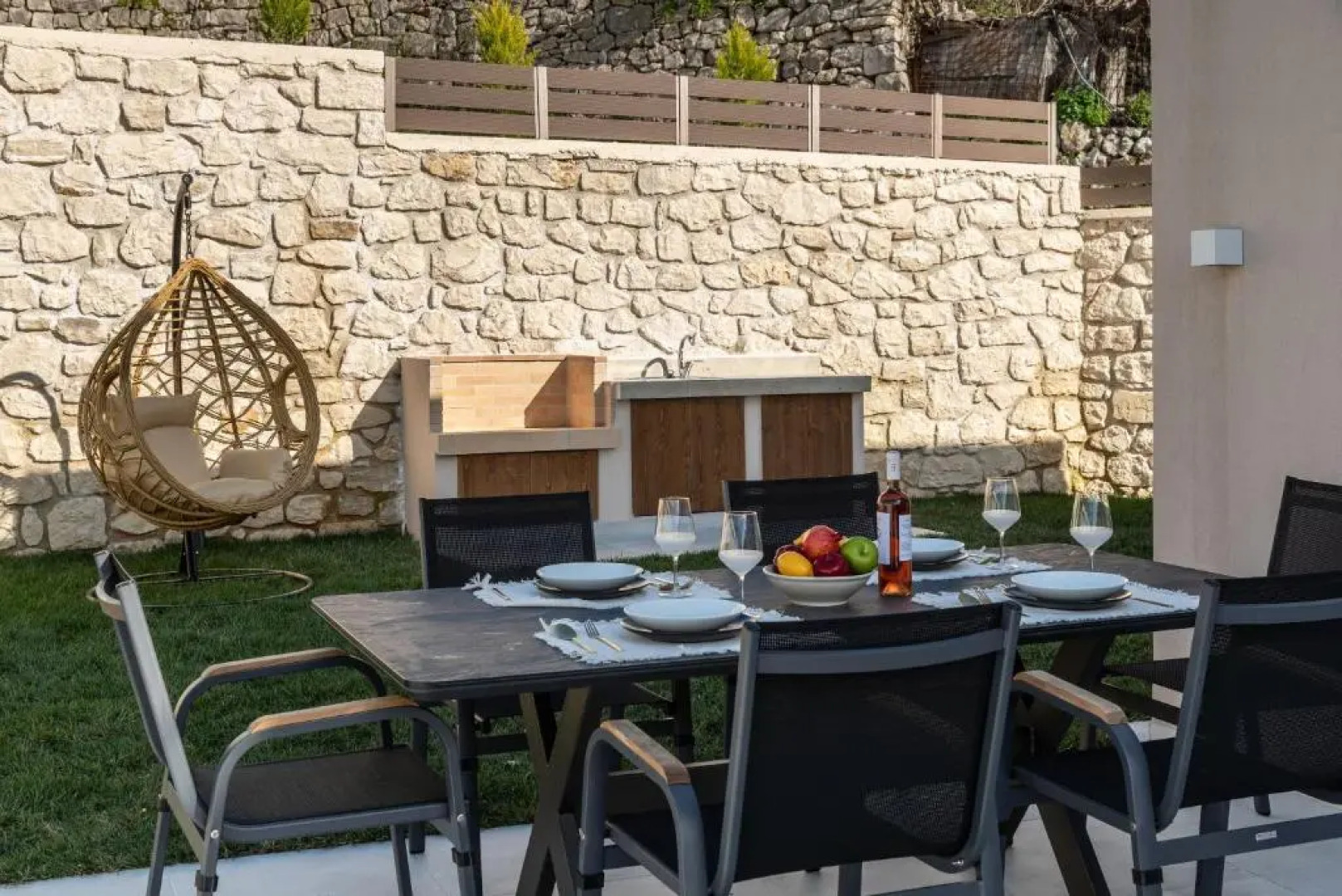 Villa Silentium Ionia by MediterraneanVillas