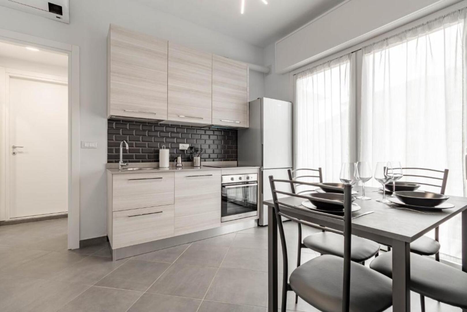 H11 Bilocale Arma-Taggia - 1A