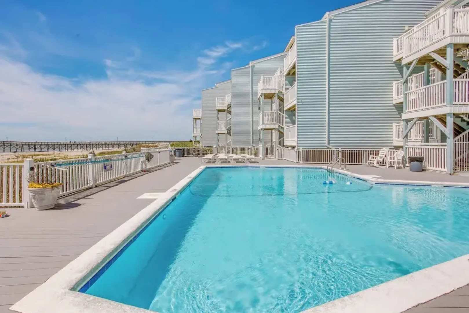 'salt & Light' Oceanfront Condo w/ Pool & Elevator