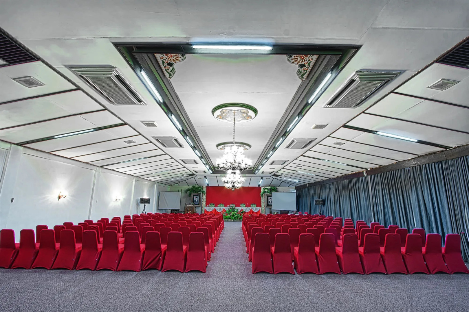 Kusuma Sahid Prince Hotel