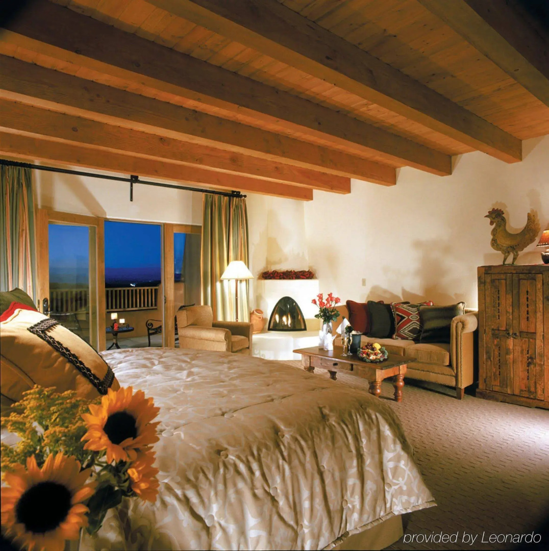 Bishop's Lodge, Auberge Collection