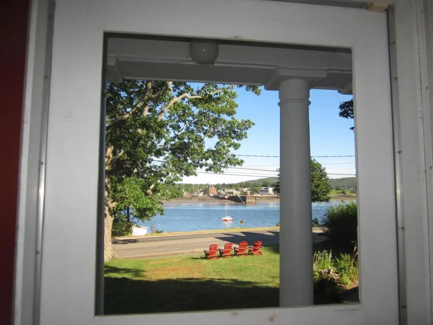 Grand Oak Manor Bed & Breakfast