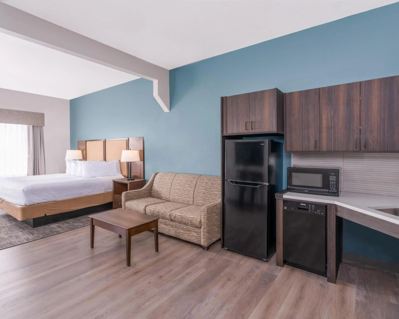 Best Western Plus Frontier Inn