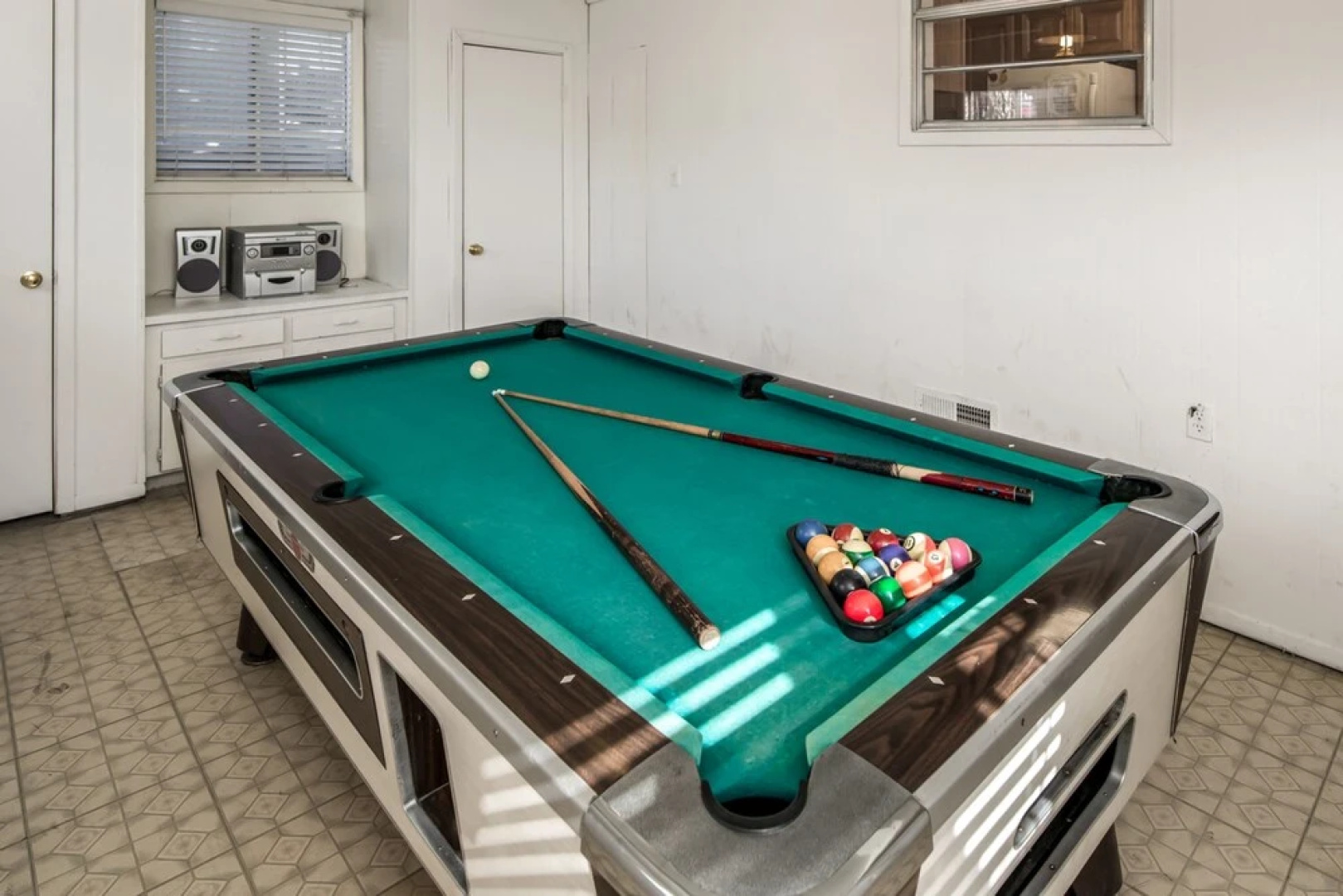 101 Kyle Street-three-bedroom