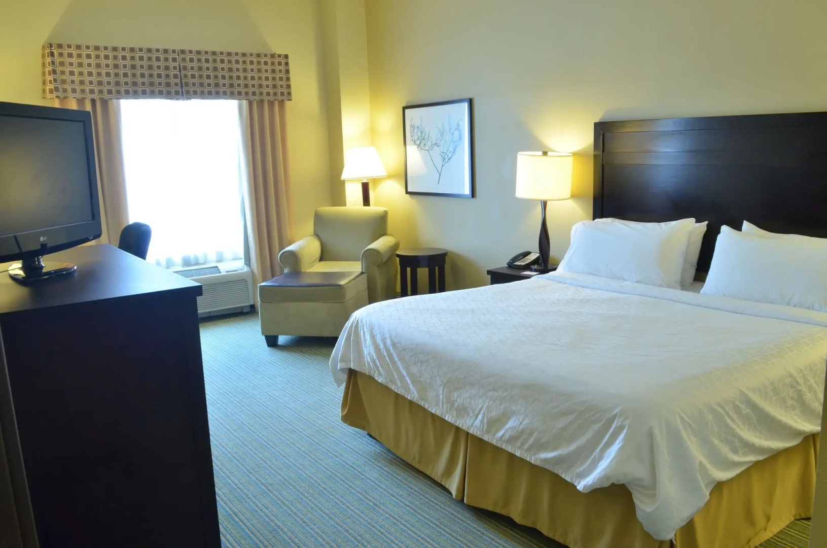 Holiday Inn Express Waterloo-Cedar Falls
