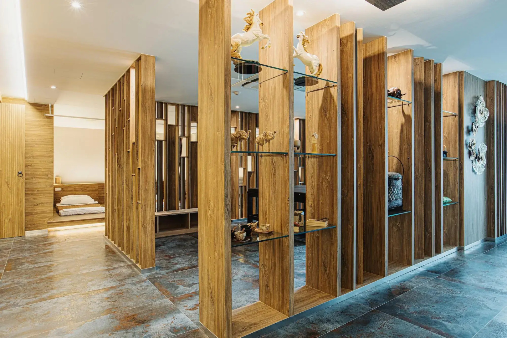 Rak Elegant Hotel Patong