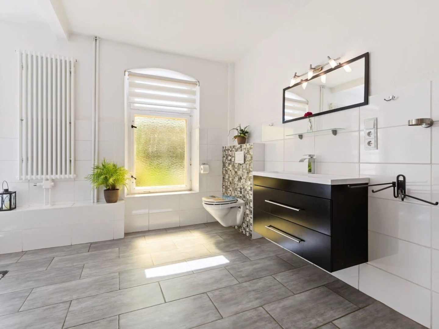 Delightful Apartment in Klein Pravtshagen With Boating