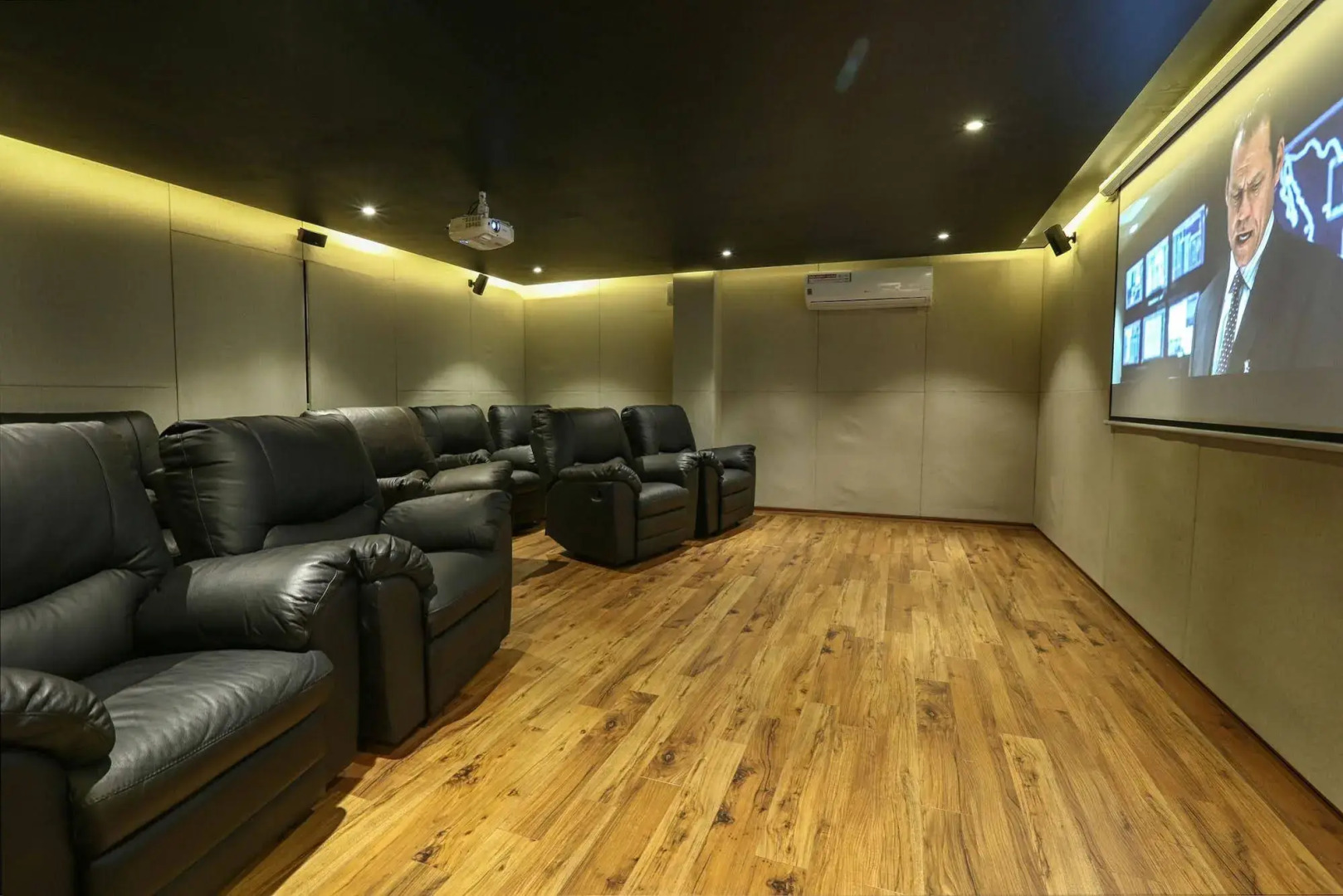 Horton Towers & Cottages