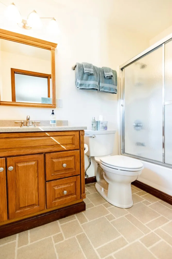 The Inn at Tern Lake