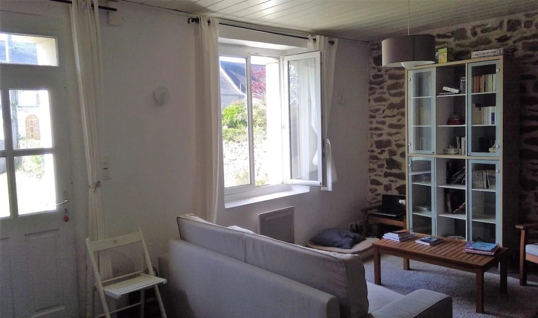 House With 2 Bedrooms in Saint-gildas-de-rhuys, With Enclosed Garden a